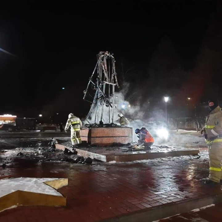 В Республике Татарстан возбуждено уголовное дело по факту уничтожения памятника Воину-Освободителю