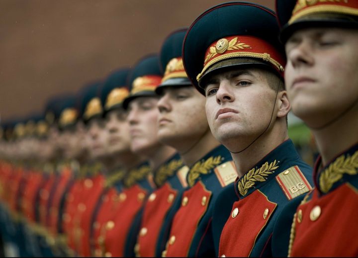 Три тысячи новобранцев из Татарстана весной отправятся на службу в армию