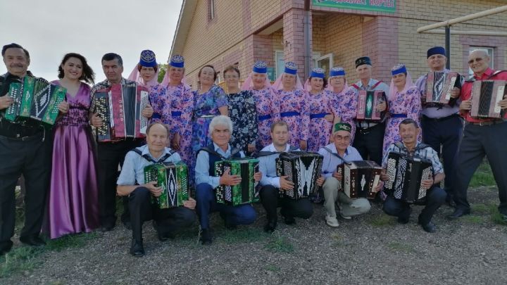 В селе Каклы - Куль состоялся Районный фестиваль гармонистов, тальянистов, баянистов «Уйнагыз гармуннар!»
