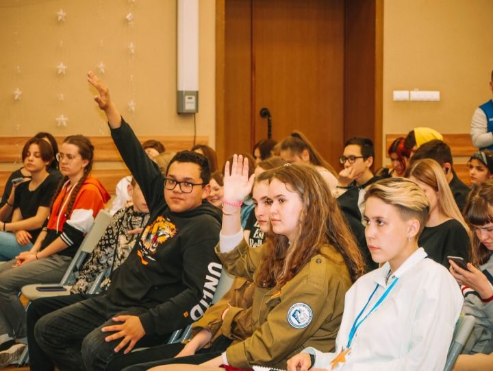 Студенческие отряды Татарстана обучили школьников новым профессиям