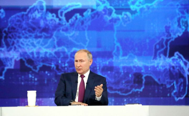 На прямой линии Владимира Путина власти РТ похвалили за общение с жителями в соцсетях