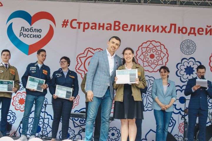 Рустам Минниханов посетит открытие третьего трудового семестра студенческих отрядов Республики Татарстан