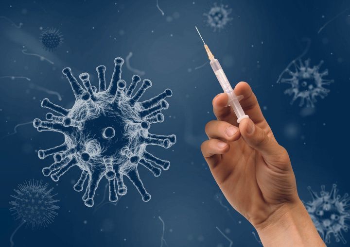 Кому нельзя прививаться от коронавируса: полный список болезней