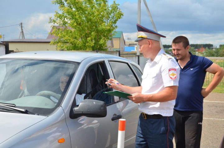 В Татарстане проходят районные этапы конкурса «Автоледи»