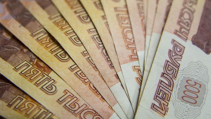 Владимир Путин подписал два указа о единовременной выплате 10 тысяч рублей пенсионерам