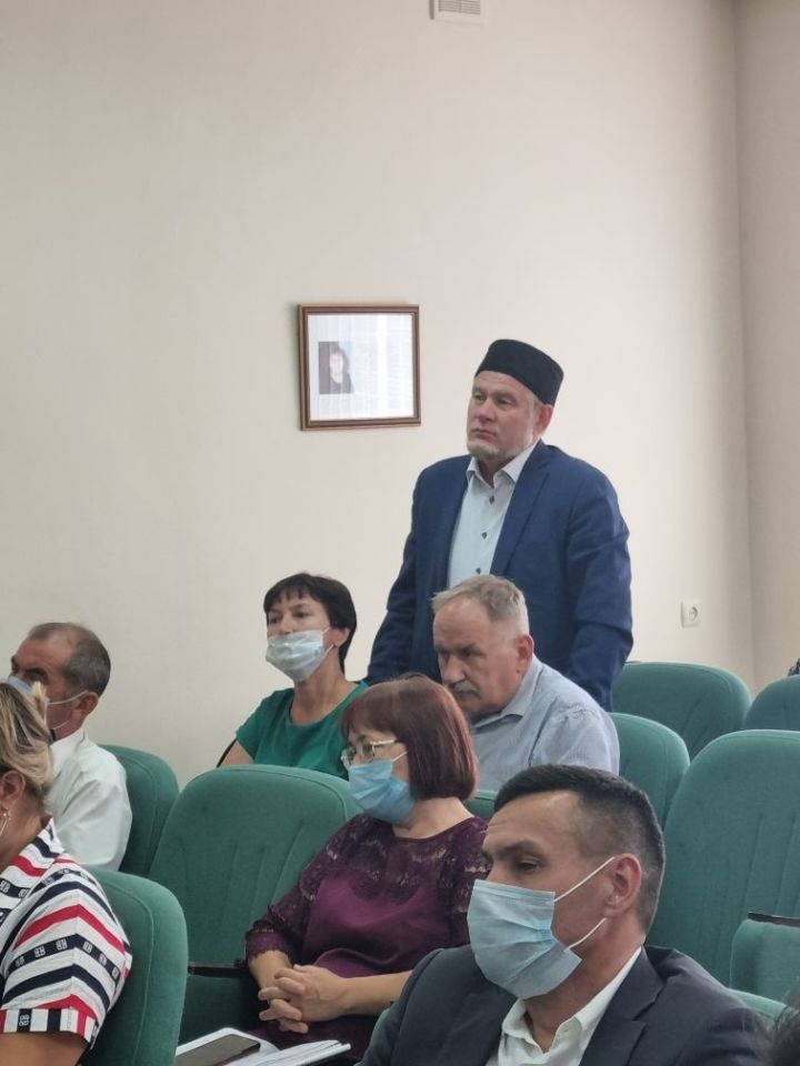 Сегодня, 26 августа, под руководством главы  Ютазинского района Аяза Шафигуллина состоялось  расширенное заседание антитеррористической комиссии