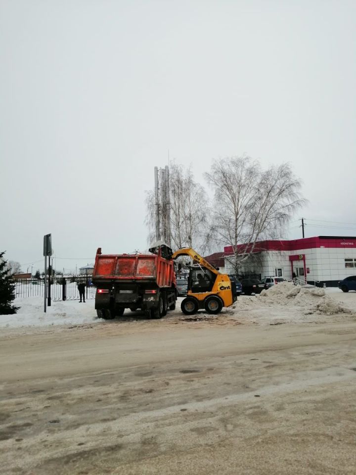 В посёлке Уруссу вывоз снега всегда своевременный