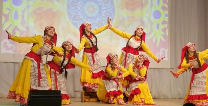 Старшая группа ансамбля»Ютазы йолдызлары» выступила в межрегиональном  конкурсе «Радуга Талантов»
