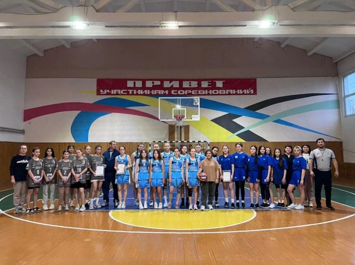 В «Олимпе» был проведен муниципальный этап чемпионата школьной баскетбольной лиги «КЭС-БАСКЕТ»