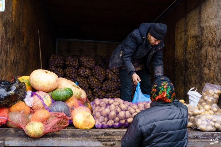 Жители Татарстана за 10 дней потратили на продукты на сельхозярмарках один миллиард рублей
