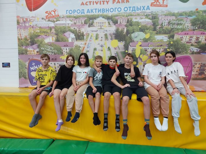 Сегодня учащиеся 7 и 8 классов МБОУ » Уруссинская СОШ 2» посетили г. Альметьевск