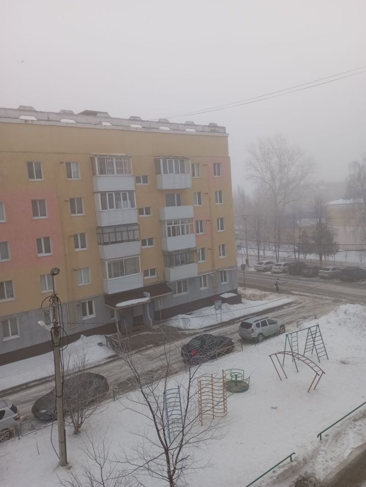 Уруссинцы, посмотрите в окно - зимний туман