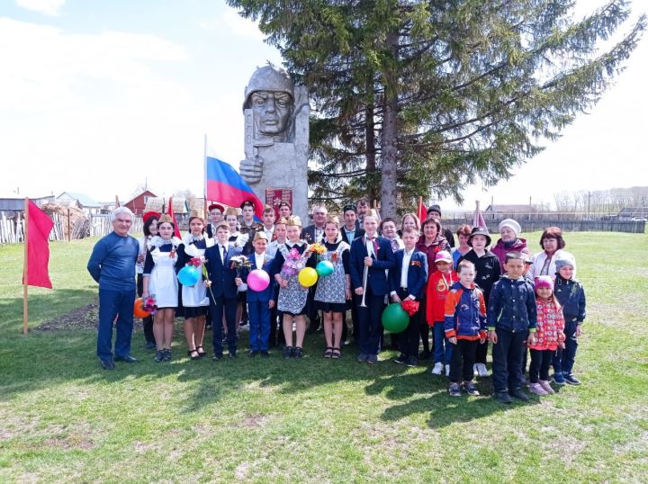 Сегодня, 7 мая в селе Кряш-Буляк состоялся торжественный митинг, под названием "Эхо войны", посвященный 77-летию Великой Победы