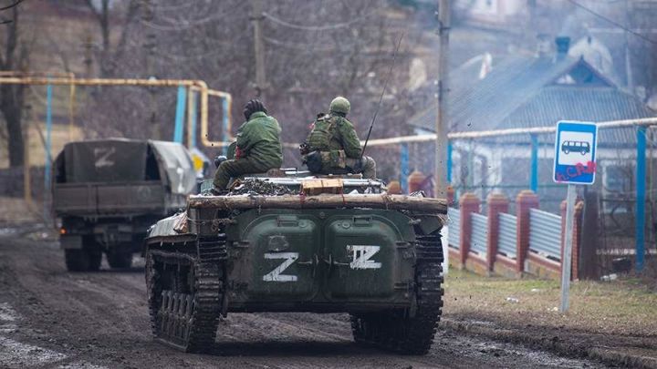 В Татарстане работники коммунальной службу подали в суд на женщину за надписи против российской армии