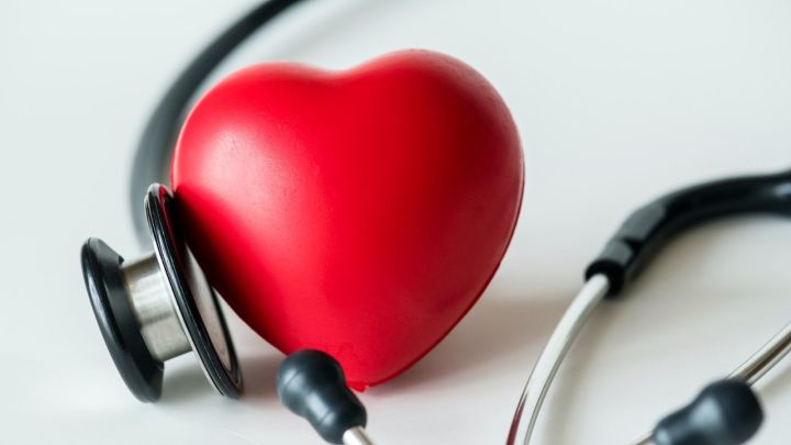 Инфаркт миокарда и инсульты: симптомы и профилактика