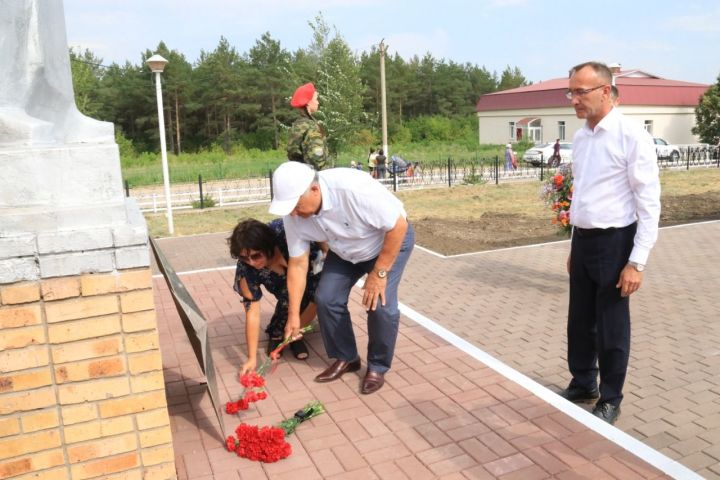 В День республики ютазинцы открыли три парка