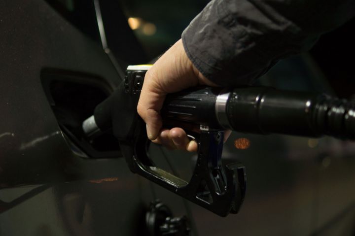 В Татарстане бензин стал дороже