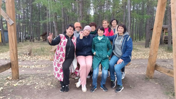 Самые активные преподаватели Уруссинской детской школы искусств собрались вместе