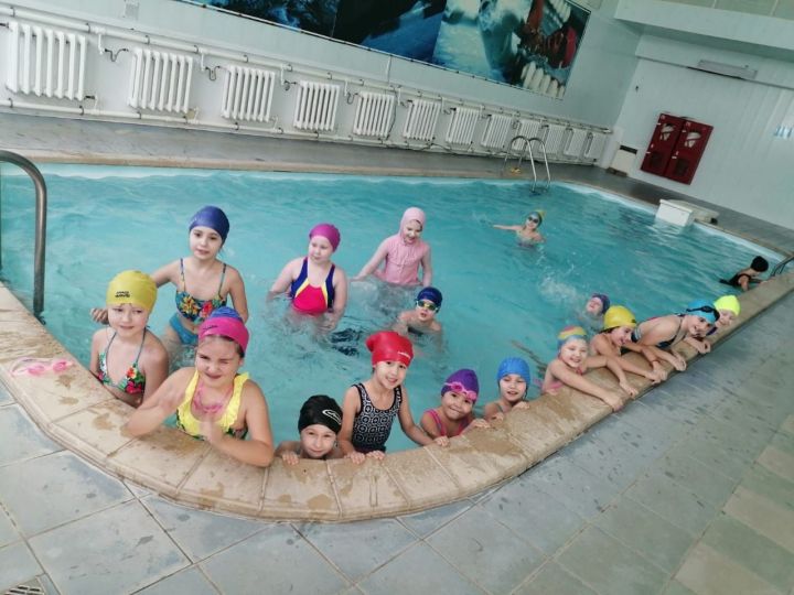 Учащиеся гимназии участники проекта «Всеобуч по плаванию»