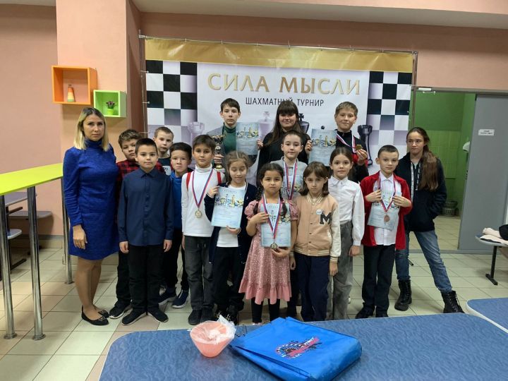 Шахматисты «ЦДТ» привезли золото из Азнакаево