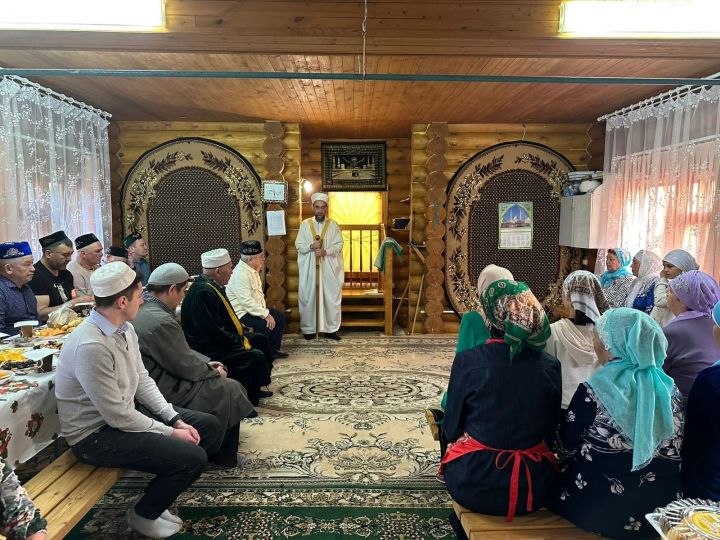 В мечети села Абсалямово организовали для жителей села Ифтар