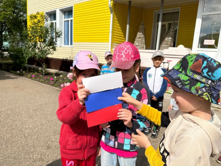 Накануне Дня России в детском саду прошел праздник – квест, посвященный этому событию