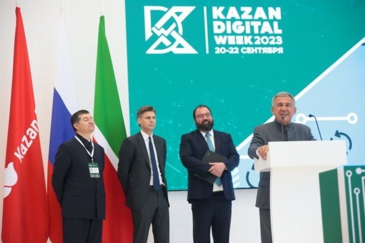 «Вы просто крутые»: в Казани наградили победителей DigitalSkills 2023