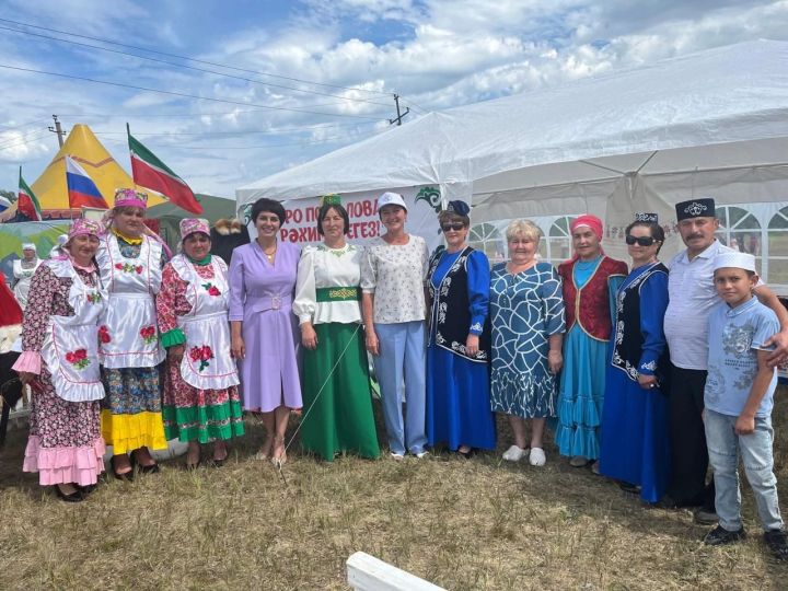 Она снискала уважение как у молодых, так и у старшего поколения