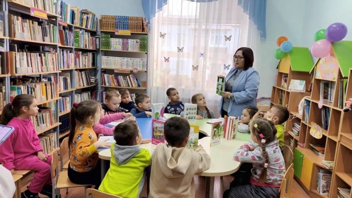 1 ноября в Центральной детской библиотеке прошло мероприятие под названием «Я вижу мир сердцем»