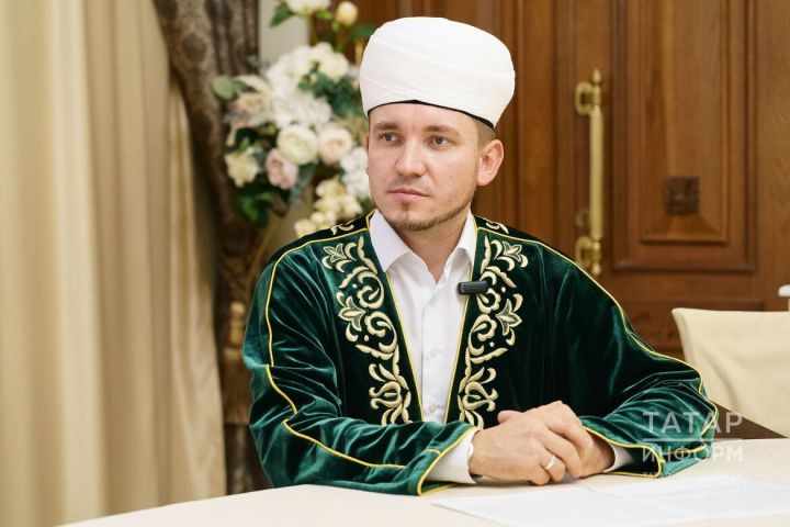 - «Мәет чыккан йортта ашарга ярамый» диючеләр бар. Бу – шулаймы?