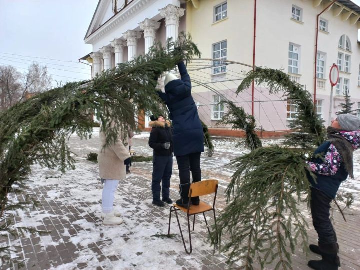 Приближается Новый 2025 год – год Змеи!