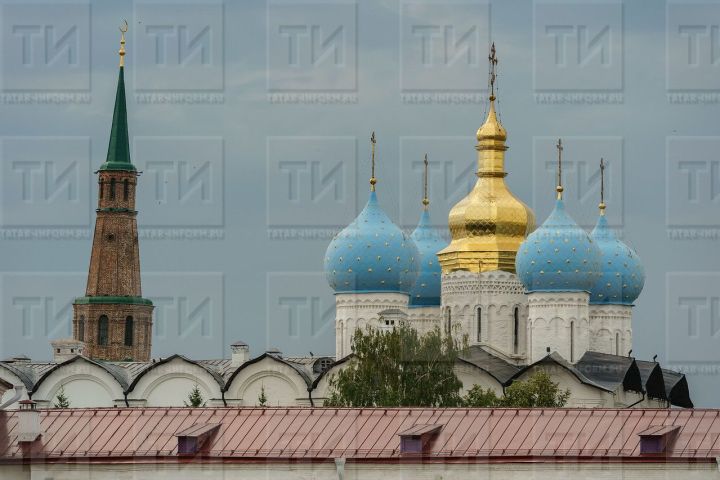 Рустам Минниханов призвал татарстанцев не поддаваться панике