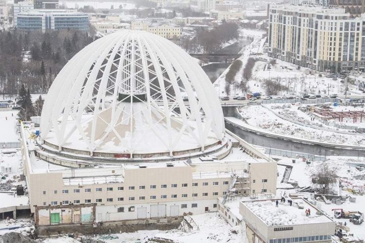 У метеочувствительных людей может разболеться голова