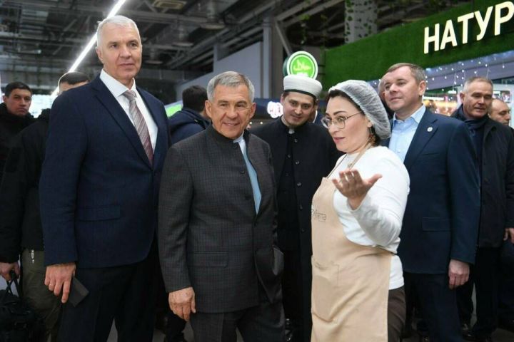 Рустам Минниханов призвал жителей Татарстана посещать аграрные ярмарки