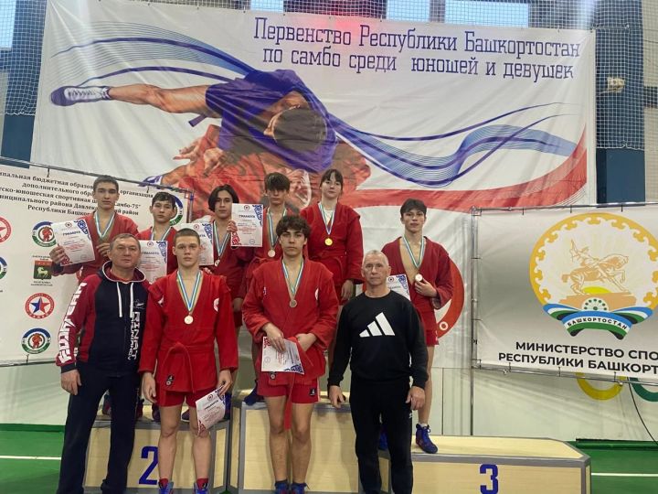 Уруссинская самбистка Софья Игонина завоевала золото