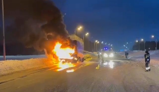 В Татарстане после столкновения с фурой водитель «Лады» заживо сгорел в авто