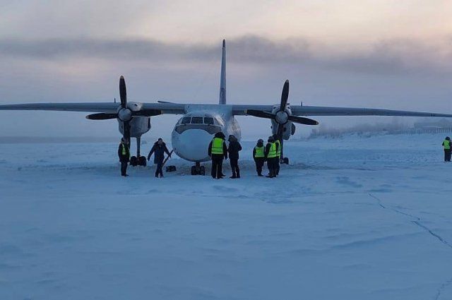 В Якутии уволен командир, посадивший самолет на речную косу