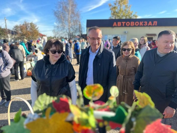 Веселись народ, ярмарка идет!