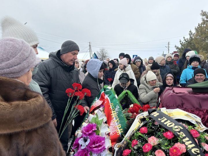 Ютазинский  район простился еще с одним бойцом СВО