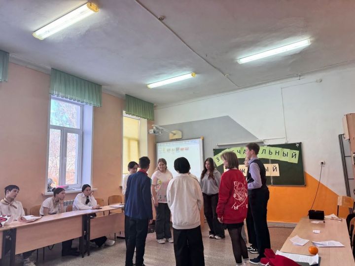 В ЦДТ прошел конкурс отрядных вожатых «Замечательный вожатый — 2025»