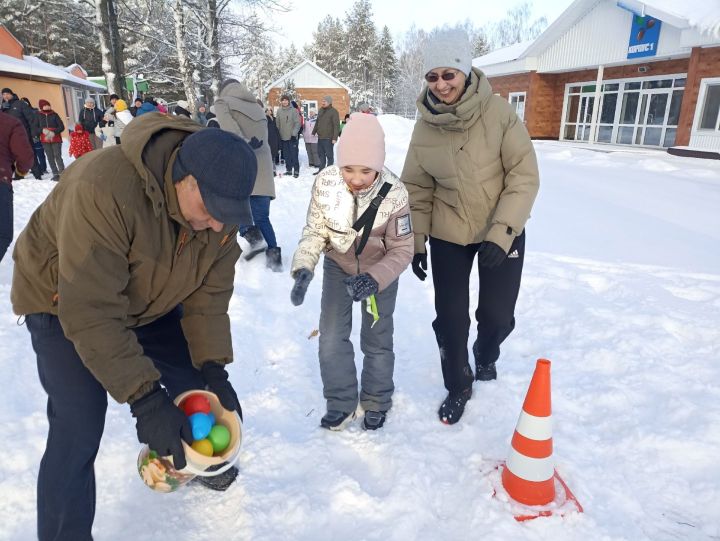 Сегодня в «Дубравушке» состоялось яркое мероприятие «Зимние забавы»