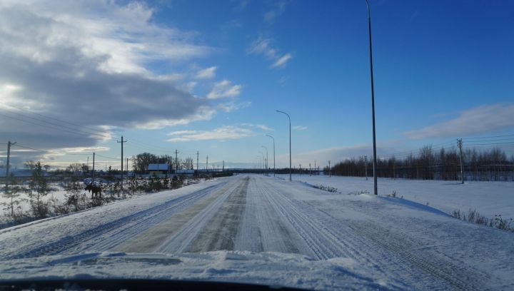 В новогоднюю ночь Ютазинский район основательно засыпало снегом