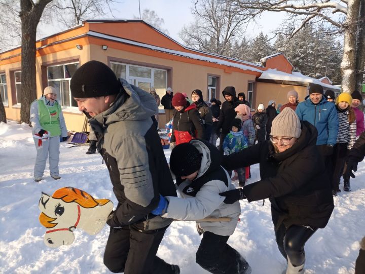 Сегодня в «Дубравушке» состоялось яркое мероприятие «Зимние забавы»