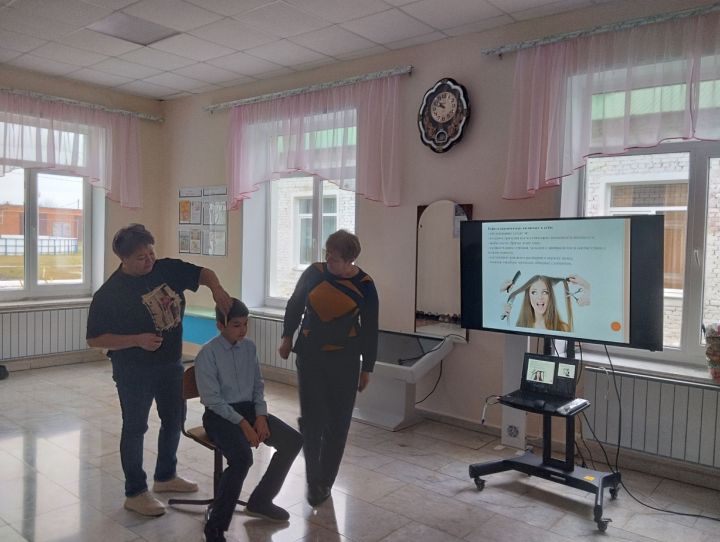В Байрякинском СДК прошел профориентационный мастер-класс