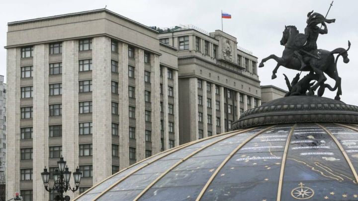 Госдума приняла в первом чтении закон о защите русского языка