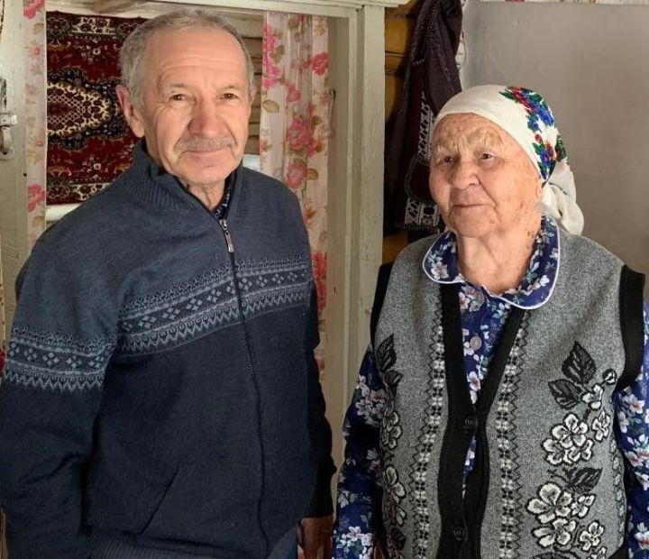 Бүген, 18 февраль, Ютазы районының мактаулы кешесе, авыл хуҗалыгы ветераны Əсгать  Абдуллинның гомер бәйрәме