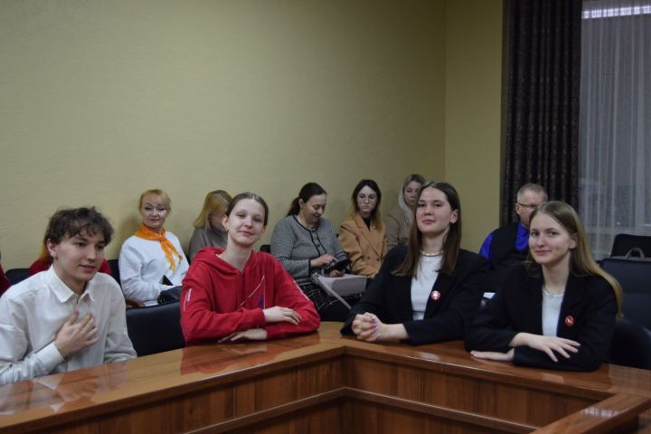 Молодо – не зелено