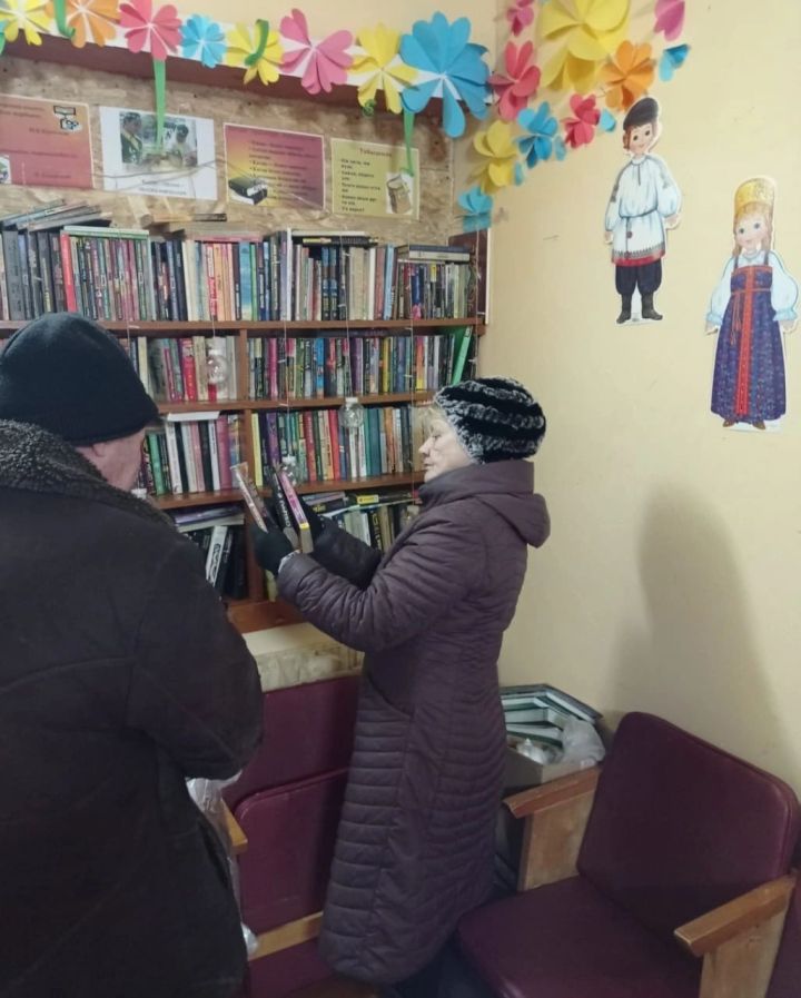 В сельском клубе Кряш-Буляк состоялось мероприятие «С книгой по жизни...»