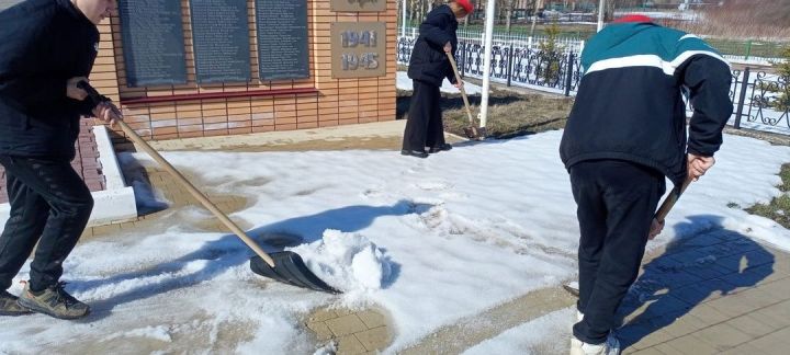 Юнармейцы и Движение Первых вернули память Героям