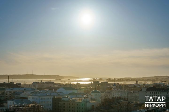 Синоптик Роман Вильфанд назвал причину жары в апреле в центре России